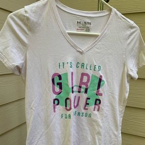 Girls white under armour t shirt